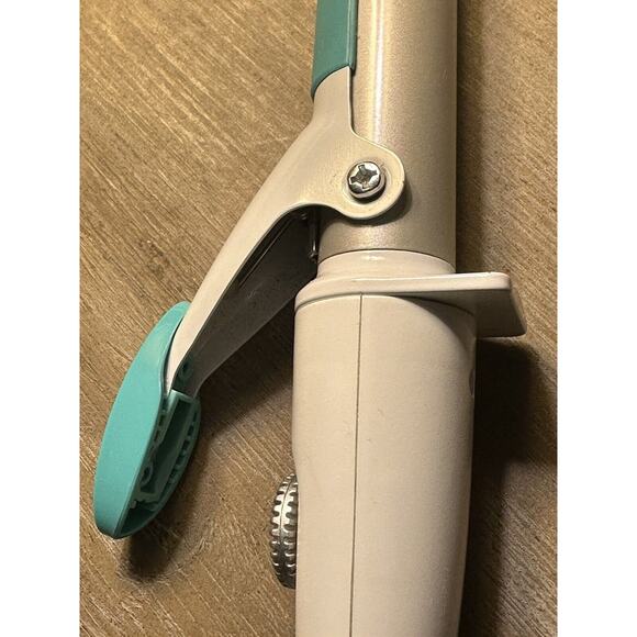 CONAIR 1 Inch Ceramic Tourmaline Curling Iron Wand Adjustable Heat Settings - Picture 5 of 10